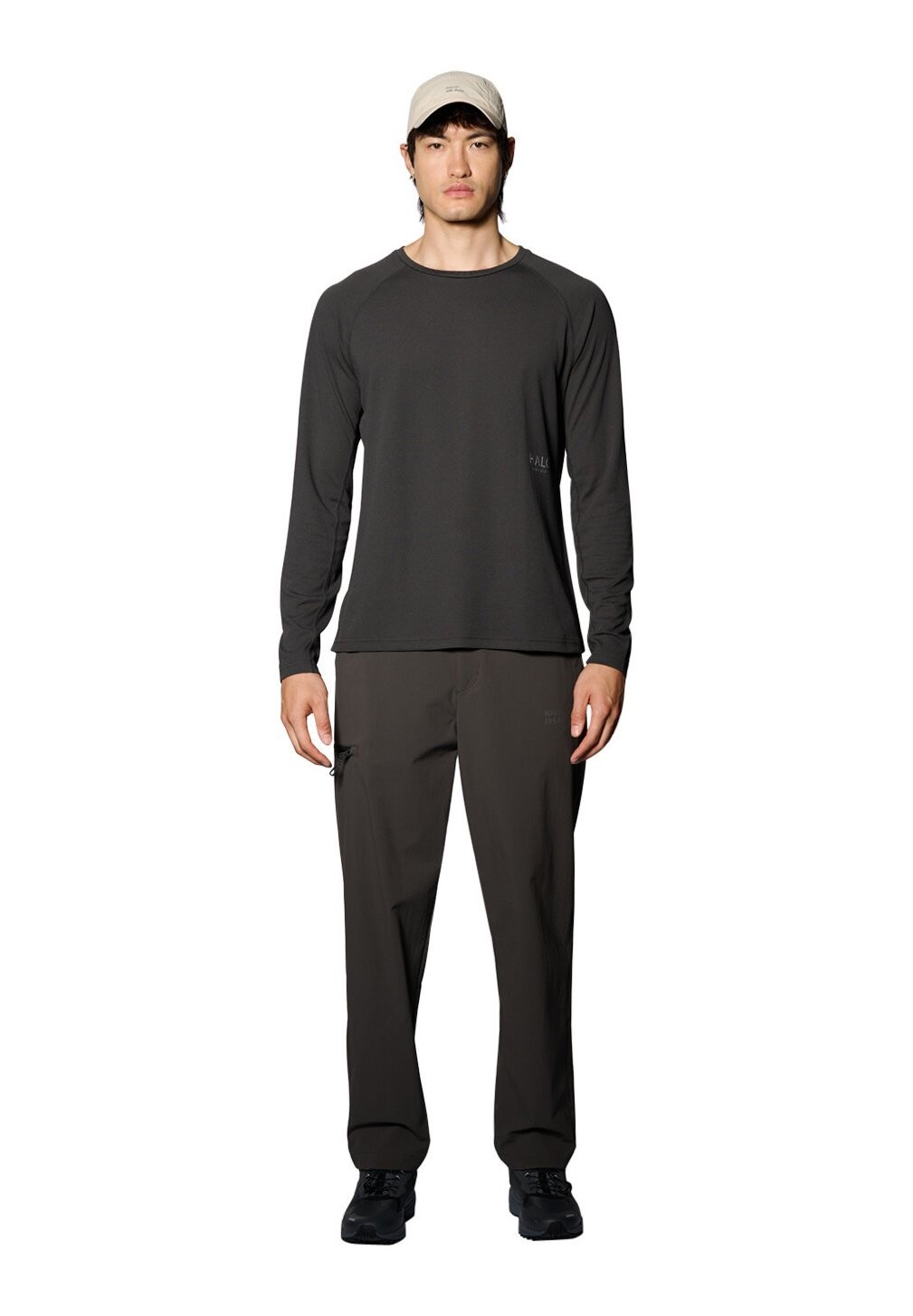 Топ с длинными рукавами SORONA HALO, черный
Топ с длинными рукавами SORONA HALO, черный