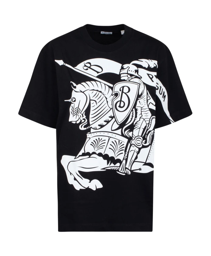 Черная футболка с изображением рыцаря-всадника Burberry, черный
Черная футболка с изображением рыцаря-всадника Burberry, черный