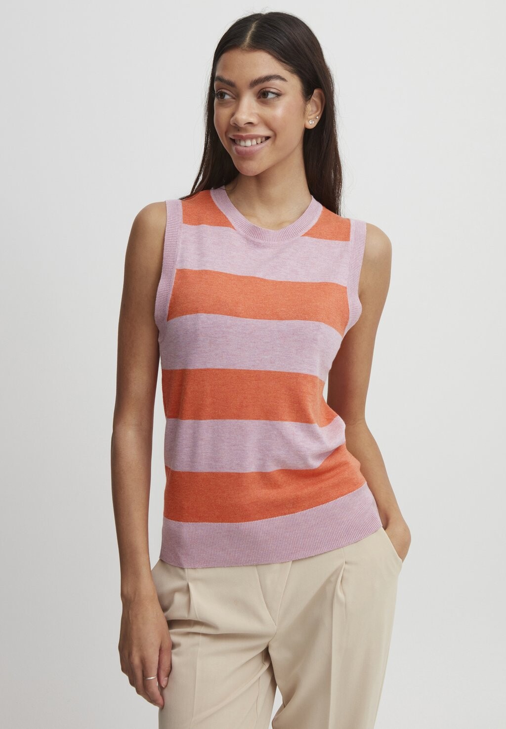 Топ BYMMPIMBA ONECK b.young, цвет orangeade mix
Топ BYMMPIMBA ONECK b.young, цвет orangeade mix