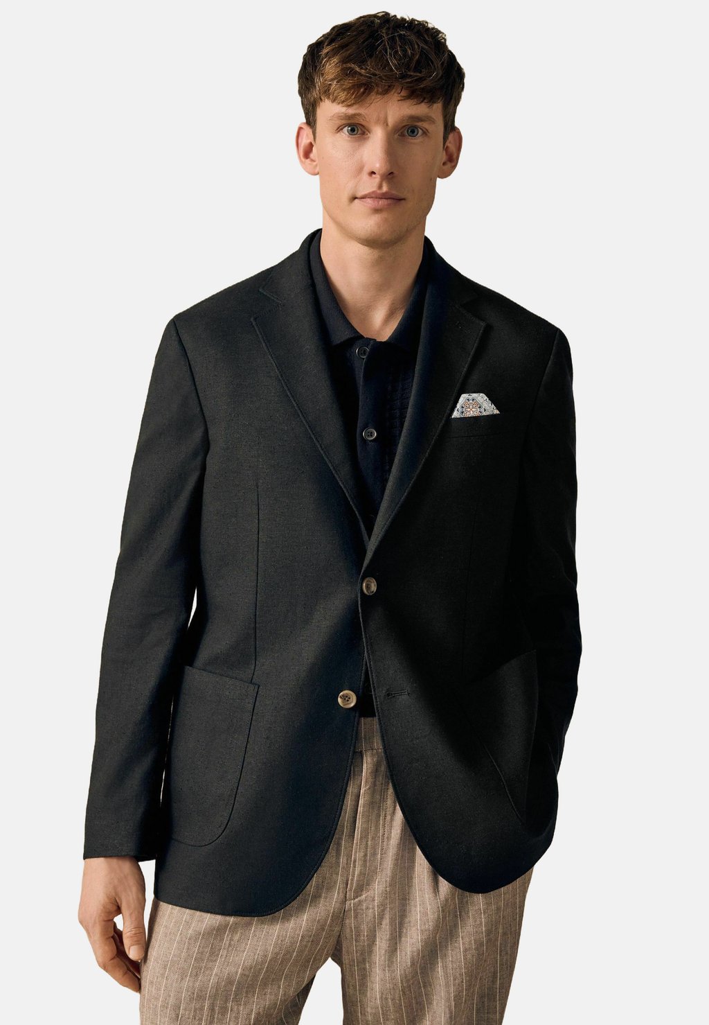 Пиджак-блейзер REGULAR FIT Next, черный
Пиджак-блейзер REGULAR FIT Next, черный