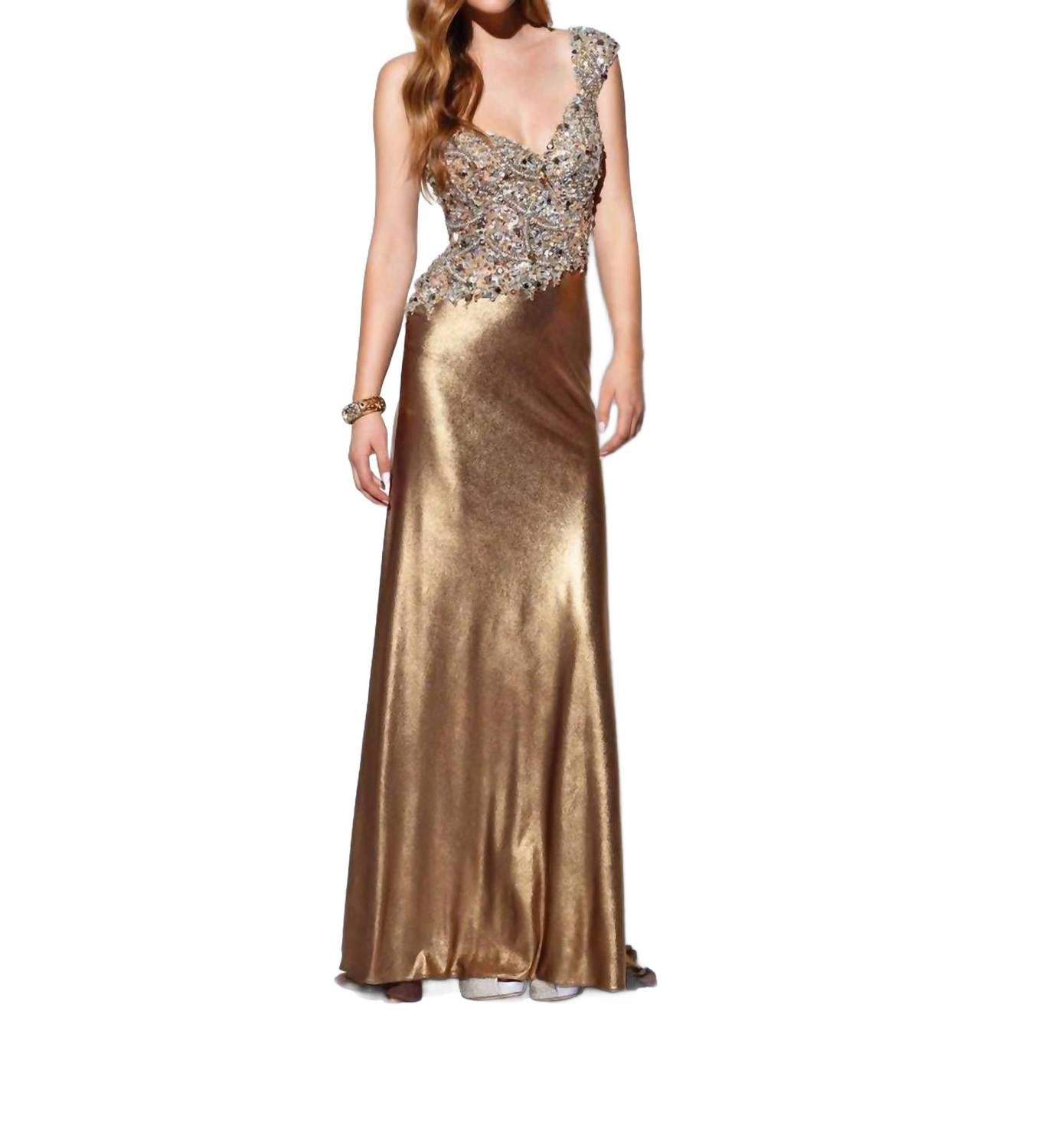 Бронзовое вечернее платье с пайетками и кристаллами Terani Couture
Бронзовое вечернее платье с пайетками и кристаллами Terani Couture