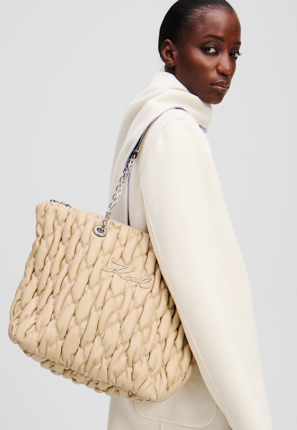 Сумка KOROSHI JACKY KARL LAGERFELD, бежевый
Сумка KOROSHI JACKY KARL LAGERFELD, бежевый