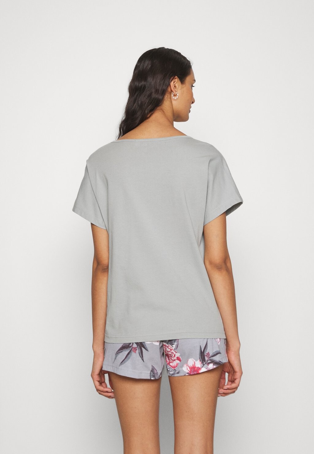 Пижама HORTENSIA SHORTY LASCANA, мята
Пижама HORTENSIA SHORTY LASCANA, мята