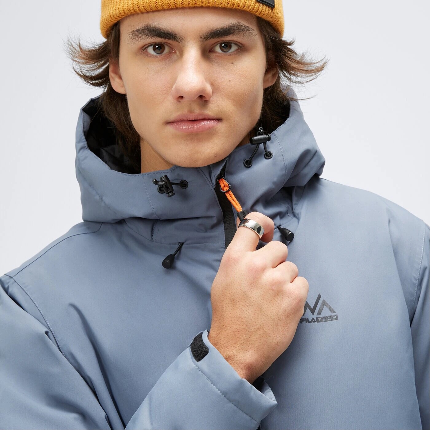 Куртка зимняя Fila Lambros на молнии, серый
Куртка зимняя Fila Lambros на молнии, серый