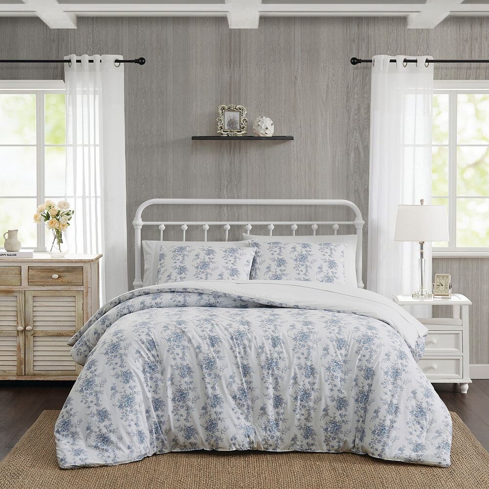 Комплект одеял The Farmhouse от Rachel Ashwell British Rose из 2 предметов, белый
Комплект одеял The Farmhouse от Rachel Ashwell British Rose из 2 предметов, белый
