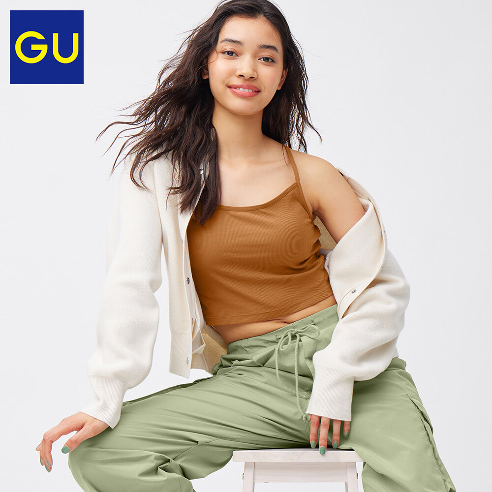 Женская короткая майка Gu с бюстгальтером, сине-серый
Женская короткая майка Gu с бюстгальтером, сине-серый