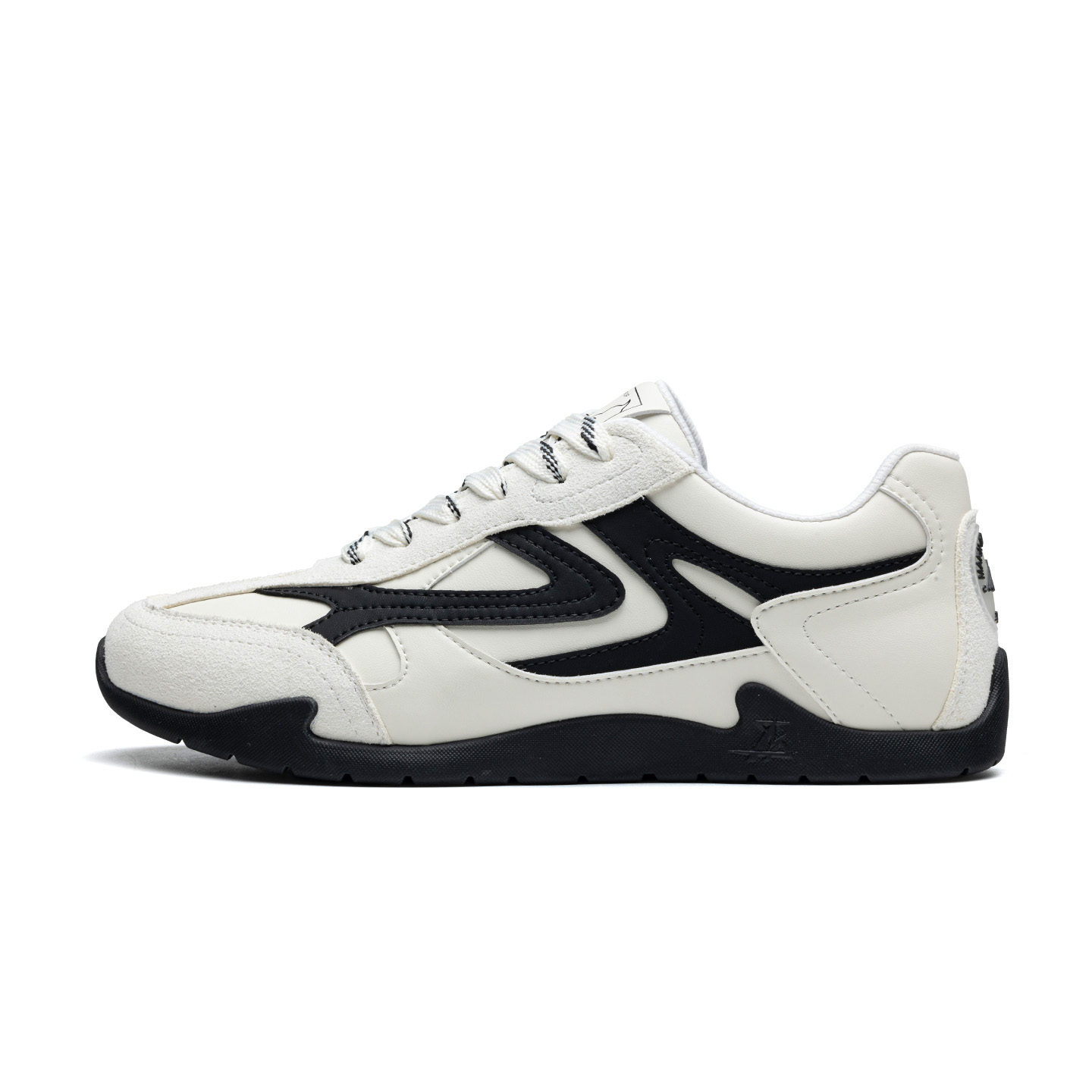 Низкие мужские кроссовки FAIRWHALE, White
Низкие мужские кроссовки FAIRWHALE, White