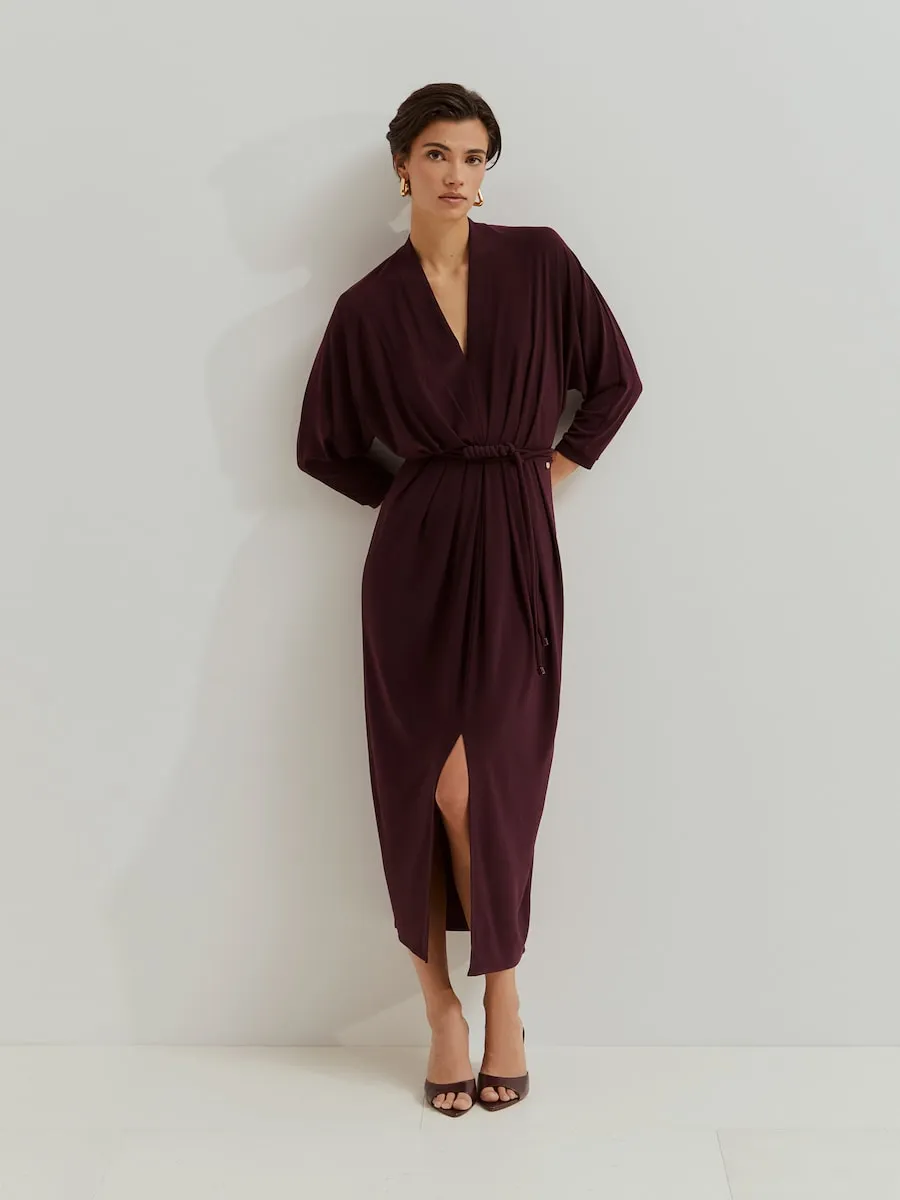 Женское длинное платье из трикотажа Lion Of Porches, бордовый
Женское длинное платье из трикотажа Lion Of Porches, бордовый