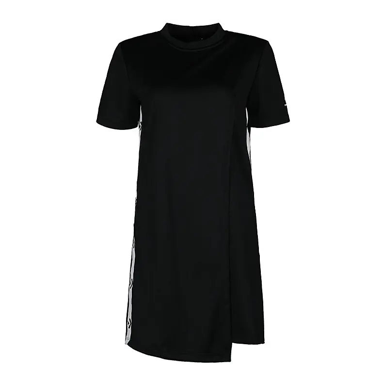 Converse Женское черное платье с коротким рукавом
Converse Женское черное платье с коротким рукавом