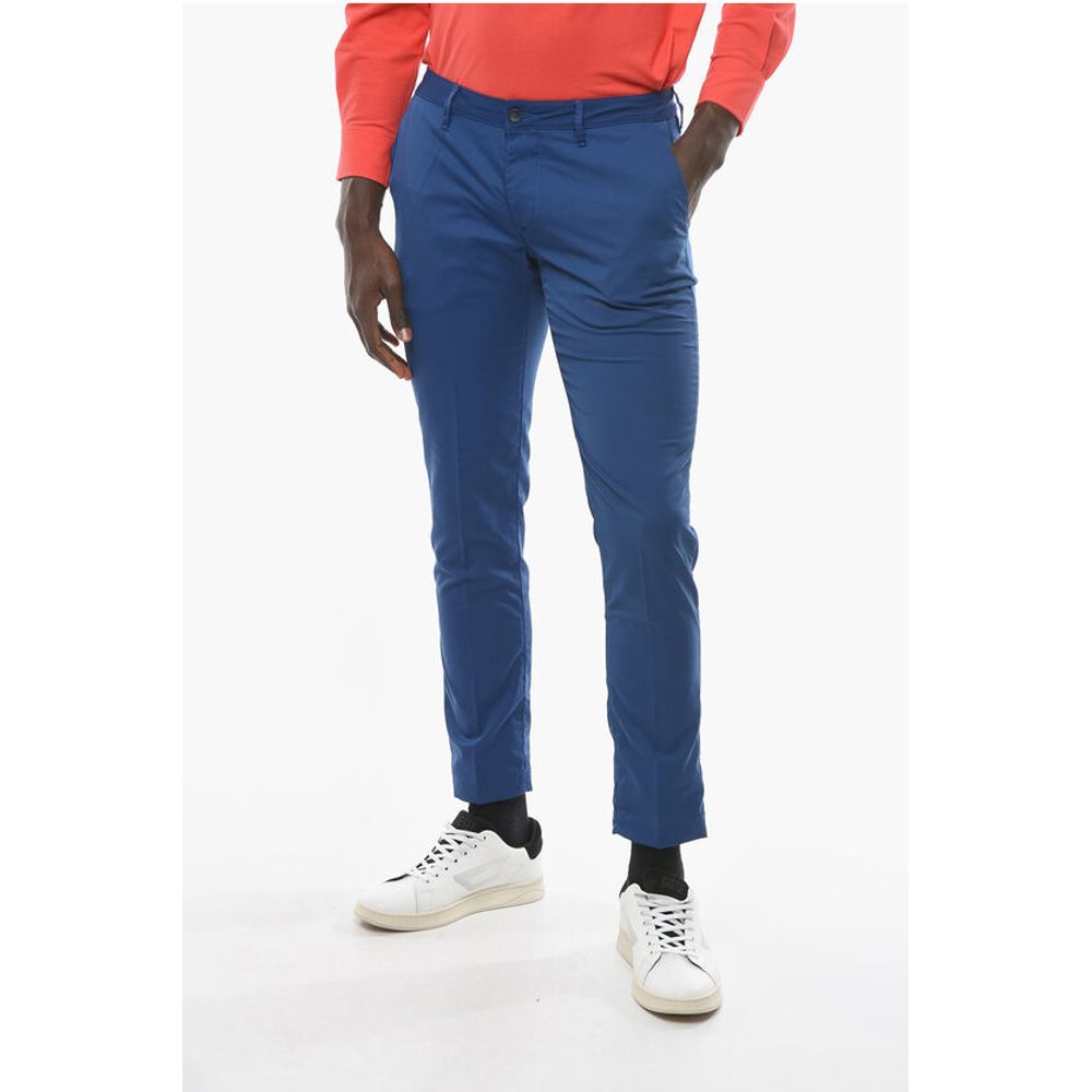 Брюки NEWTOWN с 4 карманами и видимыми швами Cruna, Blue
Брюки NEWTOWN с 4 карманами и видимыми швами Cruna, Blue