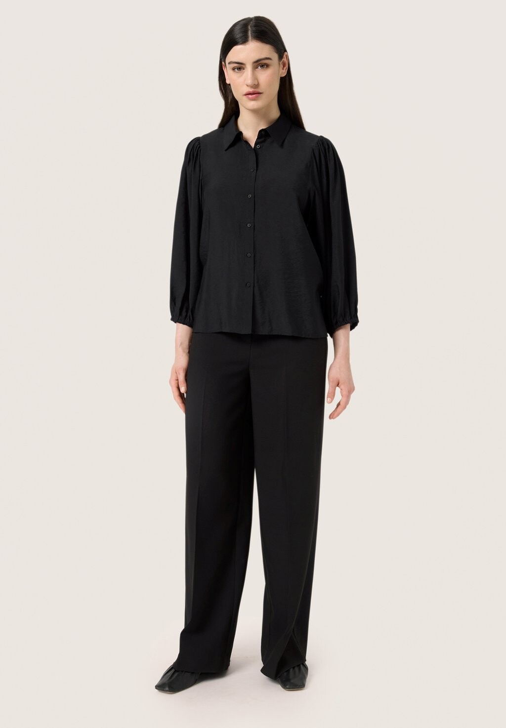 Блузка на пуговицах LEODORA STEFANI Soaked in Luxury, черный 
Блузка на пуговицах LEODORA STEFANI Soaked in Luxury, черный