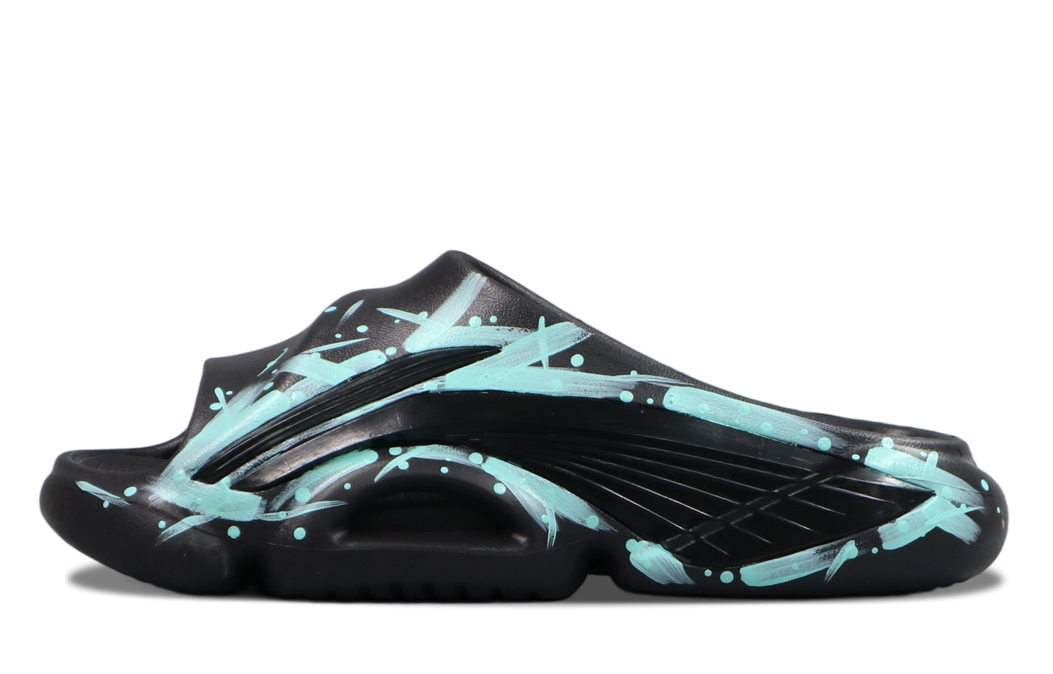 LINING Лининг BadFive SLIDE OG нескользящие устойчивые к истиранию слайдеры мужские небесно-голубые, цвет Sky Blue
LINING Лининг BadFive SLIDE OG нескользящие устойчивые к истиранию слайдеры мужские небесно-голубые, цвет Sky Blue