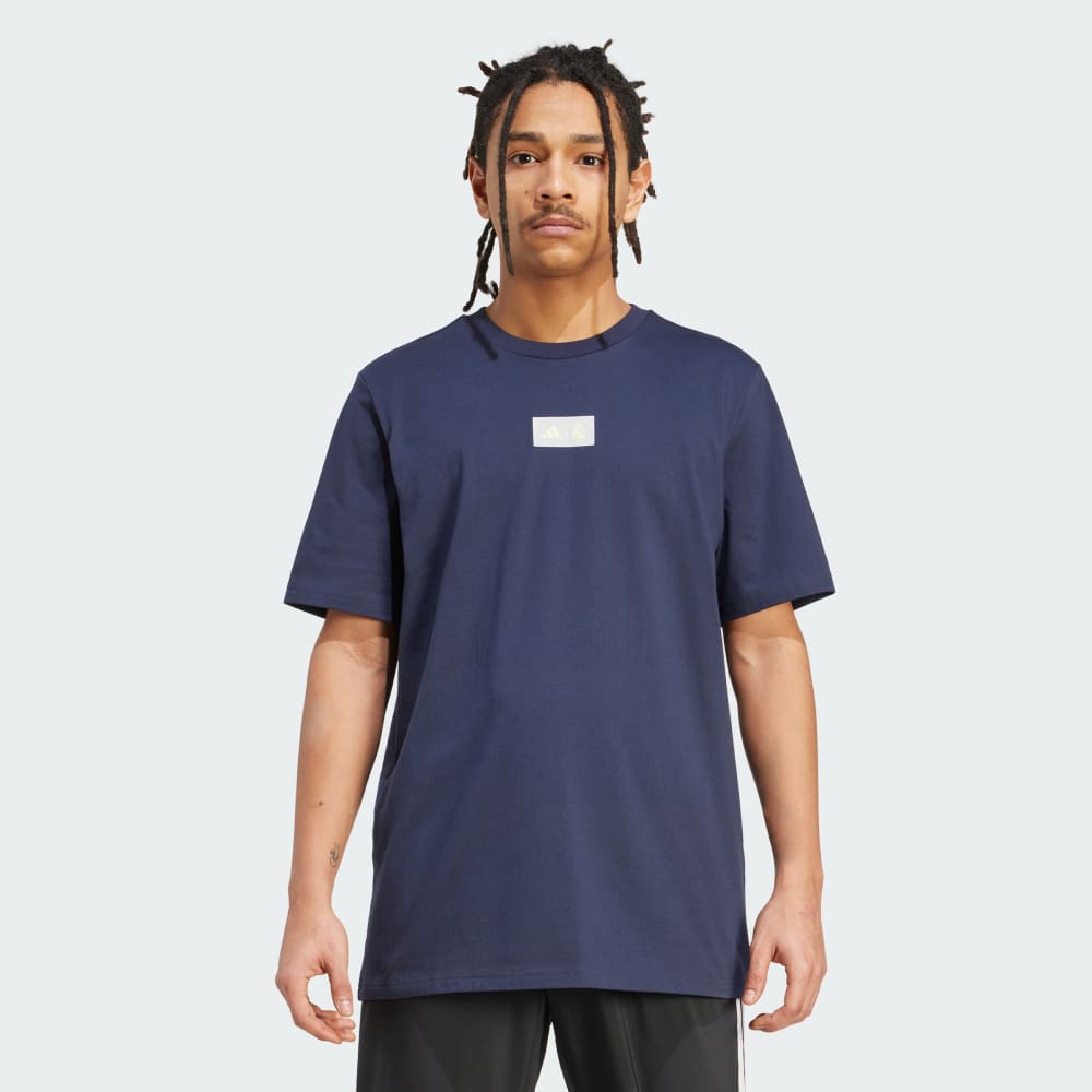 Футболка Adidas Real Madrid Seasonal Graphic Tee, цвет Legend Ink
Футболка Adidas Real Madrid Seasonal Graphic Tee, цвет Legend Ink