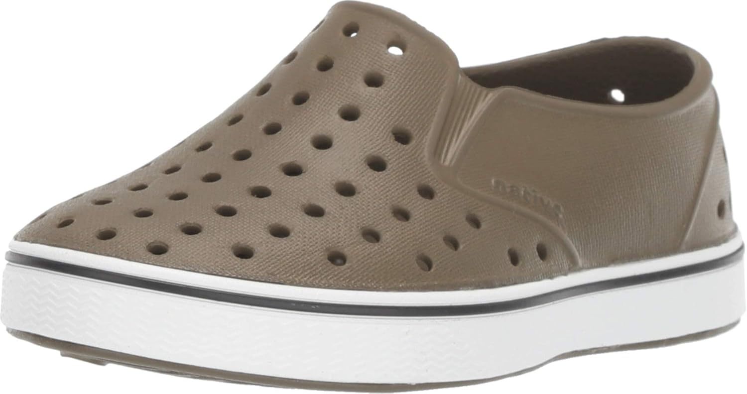 Кроссовки без шнурков Native Shoes Miles для детей, унисекс, белый/зеленый
Кроссовки без шнурков Native Shoes Miles для детей, унисекс, белый/зеленый