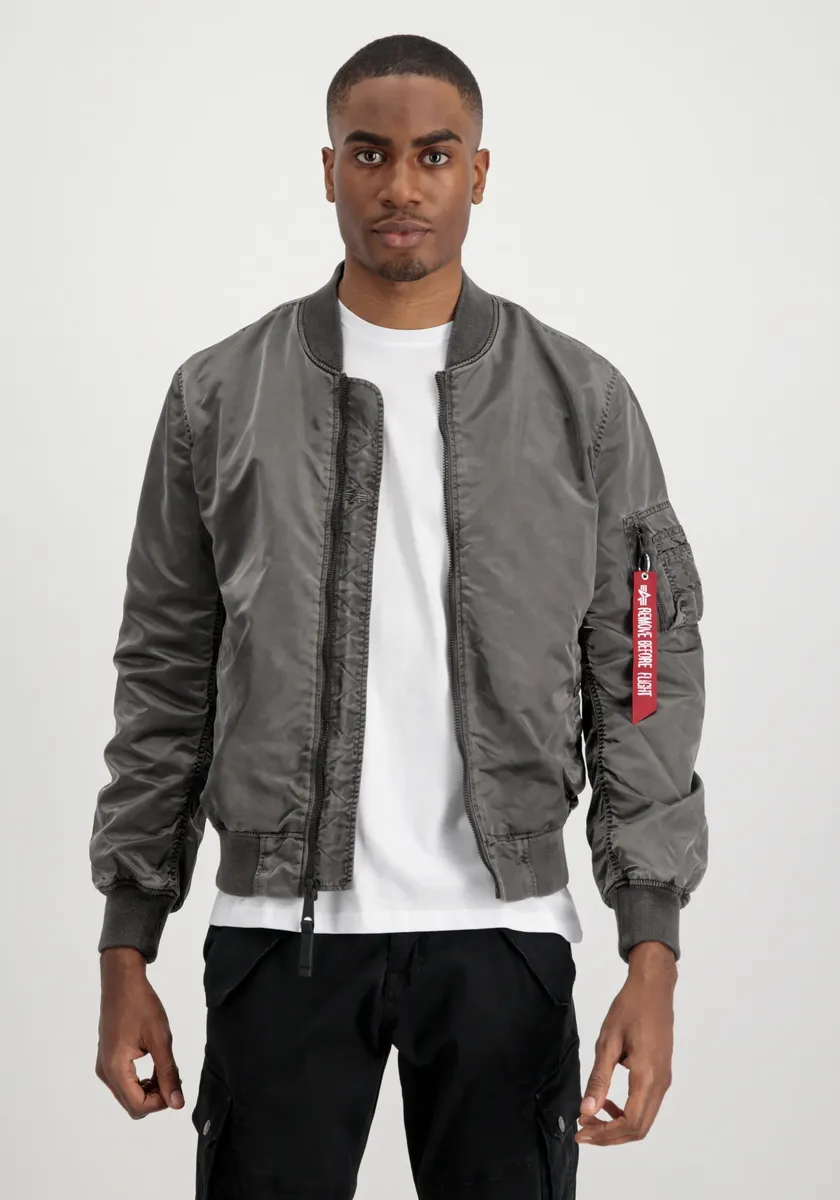 Куртка-бомбер Alpha Industries " Alpha Industries Мужчины - Куртки-бомберы MA-1 VF LW Battlewash", цвет Wsh. Stone
Куртка-бомбер Alpha Industries " Alpha Industries Мужчины - Куртки-бомберы MA-1 VF LW Battlewash", цвет Wsh. Stone