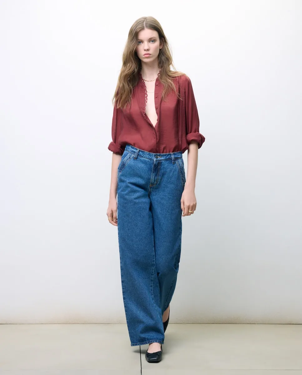 Женская блузка с длинным рукавом, кружевом и воланами на воротнике Tintoretto, красный
Женская блузка с длинным рукавом, кружевом и воланами на воротнике Tintoretto, красный