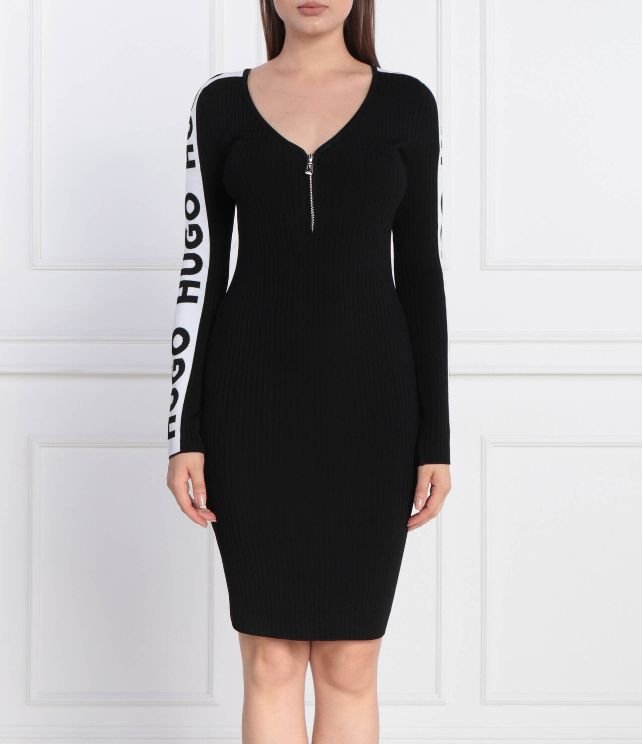 Платье HUGO Shalany, черный
Платье HUGO Shalany, черный