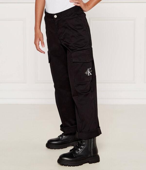 Брюки-карго детские Calvin Klein Jeans с накладными карманами, черный
Брюки-карго детские Calvin Klein Jeans с накладными карманами, черный