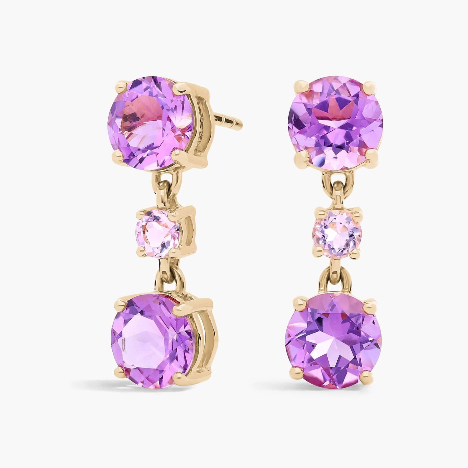 Серьги-подвески с аметистом и розой де Франс из желтого золота 14 карат Blue Nile
Серьги-подвески с аметистом и розой де Франс из желтого золота 14 карат Blue Nile