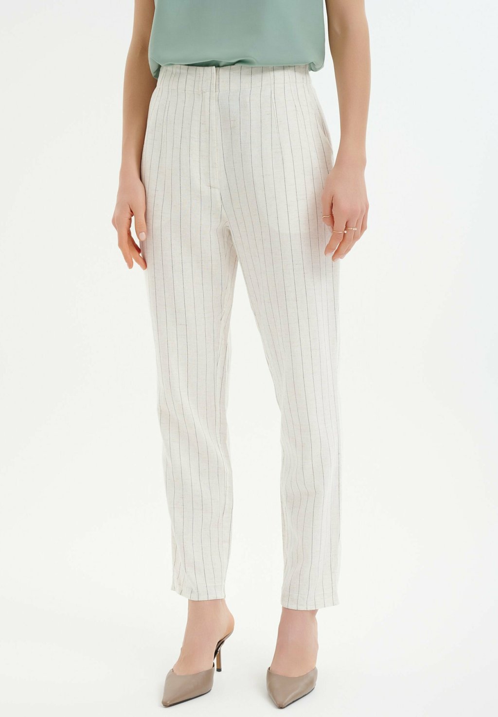 Чиносы Greenpoint, кремовый
Чиносы Greenpoint, кремовый