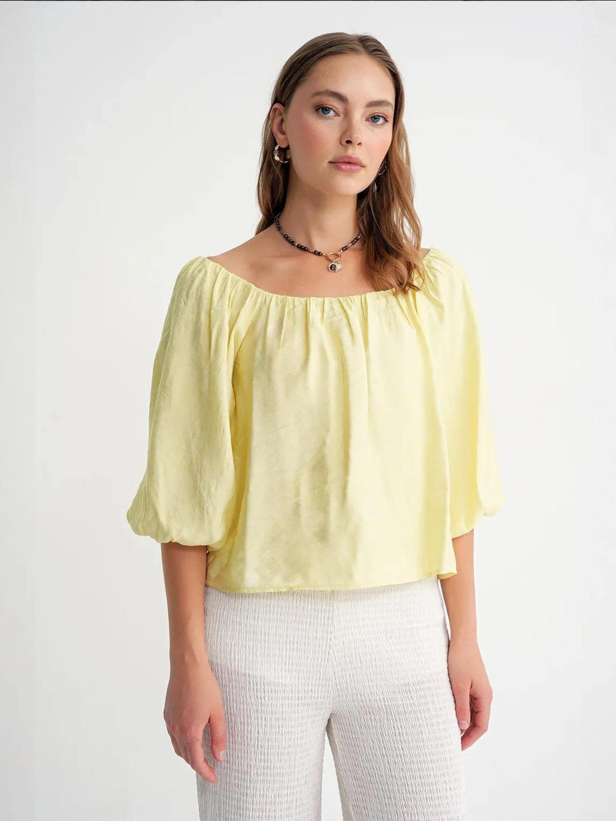 MixRay Блузка лимонно-желтого цвета
MixRay Блузка лимонно-желтого цвета