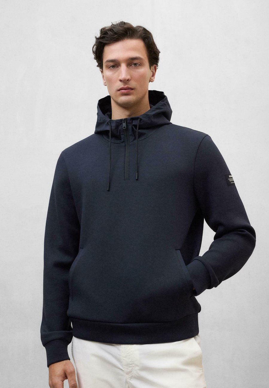 Худи Ecoalf SURAT HYBRID, Deep Navy/Blue
Худи Ecoalf SURAT HYBRID, Deep Navy/Blue