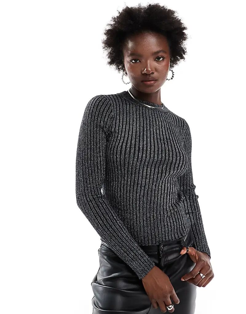 Топ с длинными рукавами в рубчик с серебристым блеском Pieces
Топ с длинными рукавами в рубчик с серебристым блеском Pieces