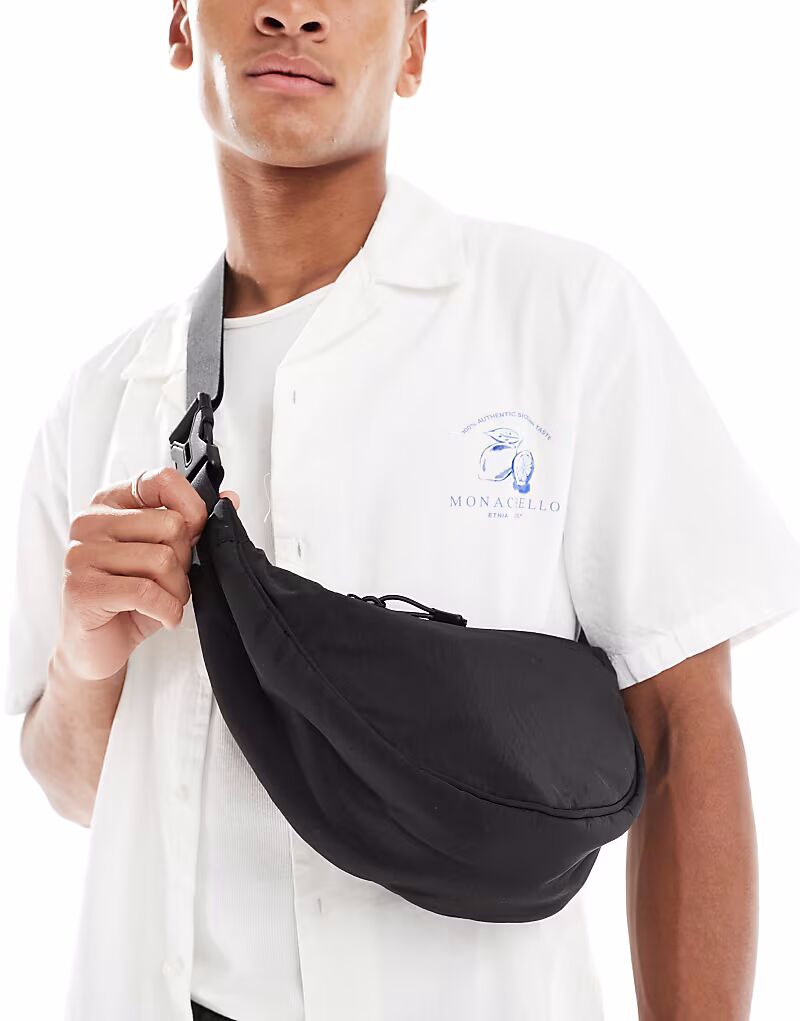 Сумка через плечо Jack & Jones черного цвета
Сумка через плечо Jack & Jones черного цвета