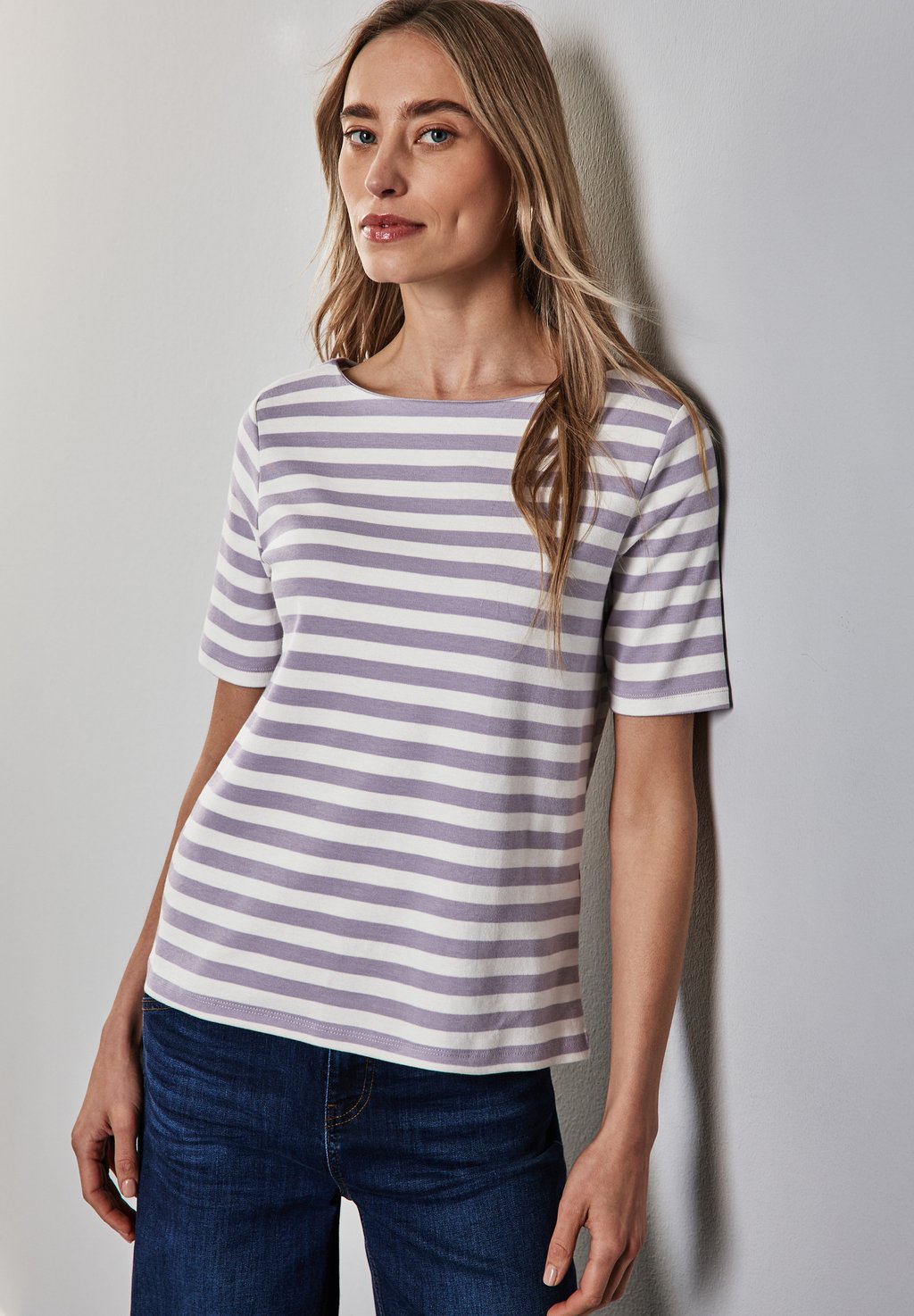 Футболка с принтом GESTREIFTES Street One, цвет Lila
Футболка с принтом GESTREIFTES Street One, цвет Lila