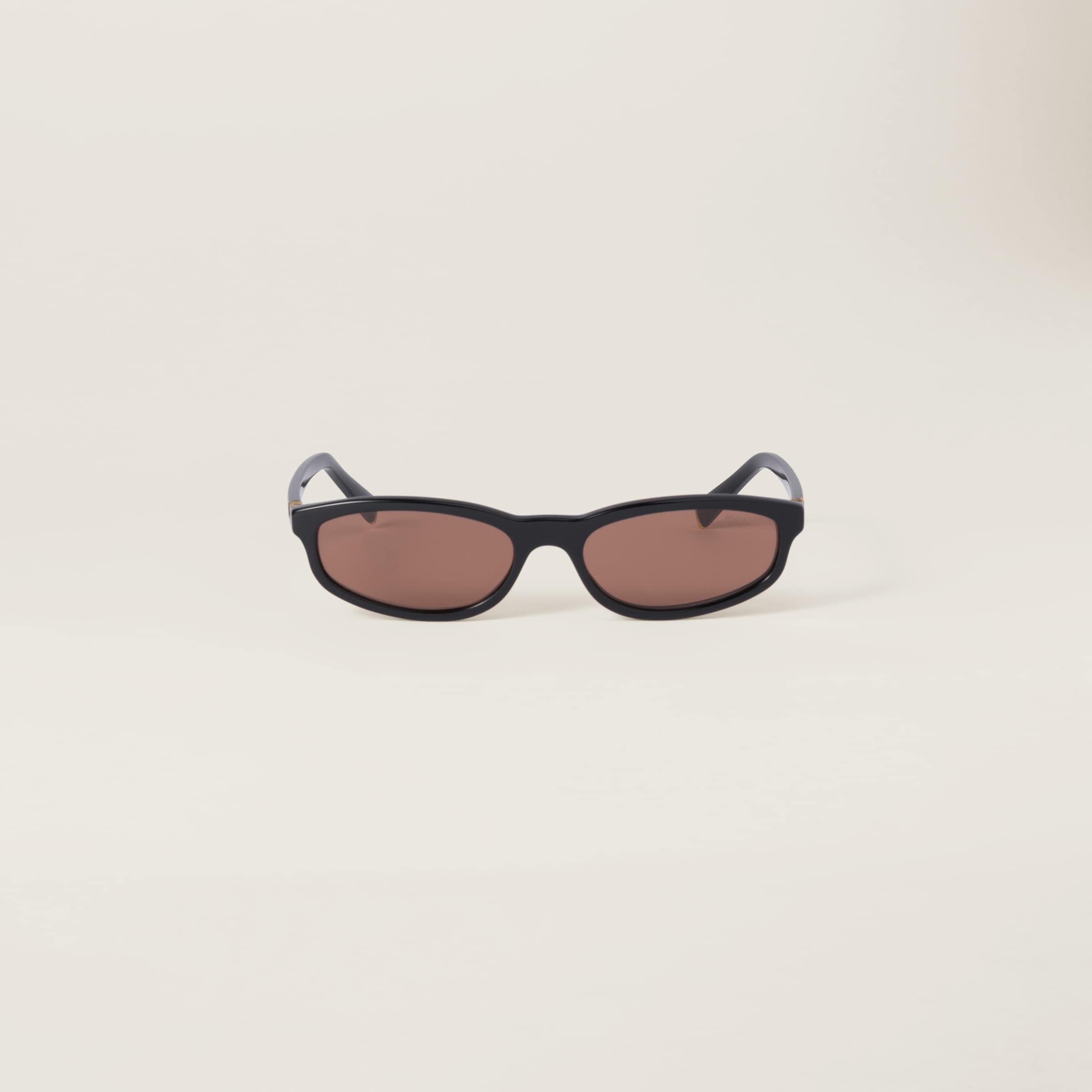 Солнцезащитные очки miu regard MIU MIU, карамельные линзы
Солнцезащитные очки miu regard MIU MIU, карамельные линзы