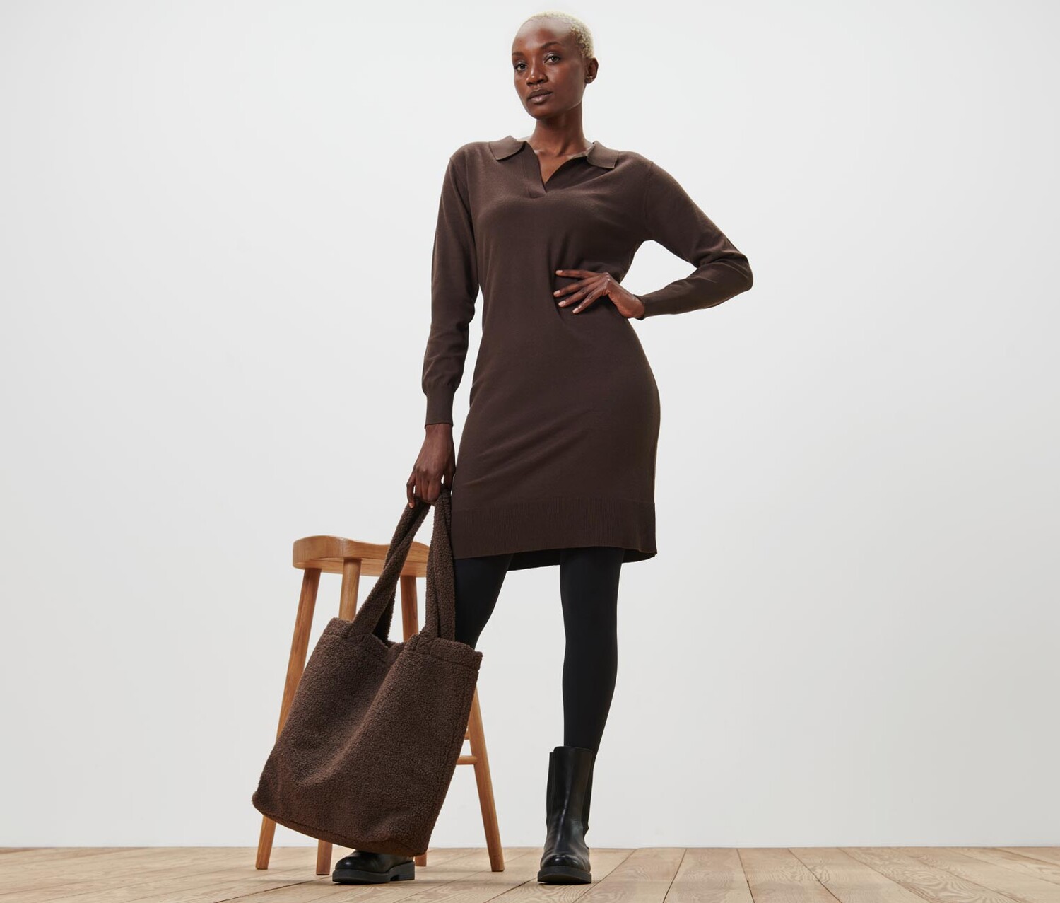 Трикотажное платье Tchibo, коричневый
Трикотажное платье Tchibo, коричневый