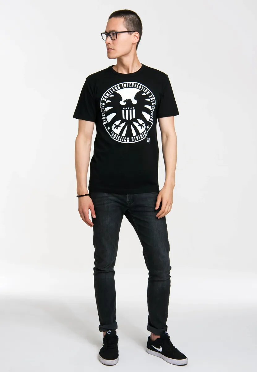 ФУТБОЛКА Logoshirt "S.H.I.E.L.D. — Logoshirt "Marvel Comics" с ретро-принтом "Щит", черный
ФУТБОЛКА Logoshirt "S.H.I.E.L.D. — Logoshirt "Marvel Comics" с ретро-принтом "Щит", черный