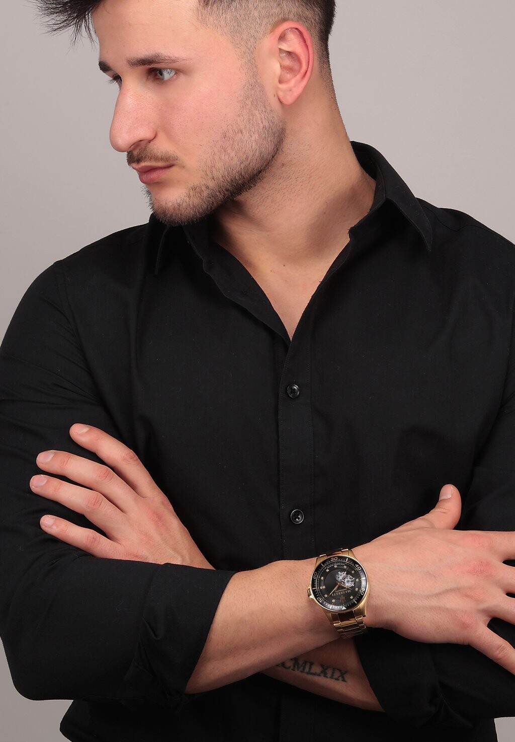 Часы Maserati, цвет gold/schwarz
Часы Maserati, цвет gold/schwarz