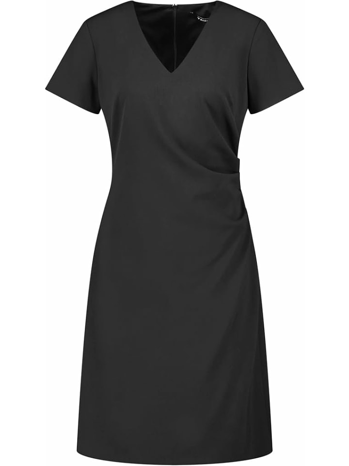 Длинное платье TAIFUN, черный
Длинное платье TAIFUN, черный