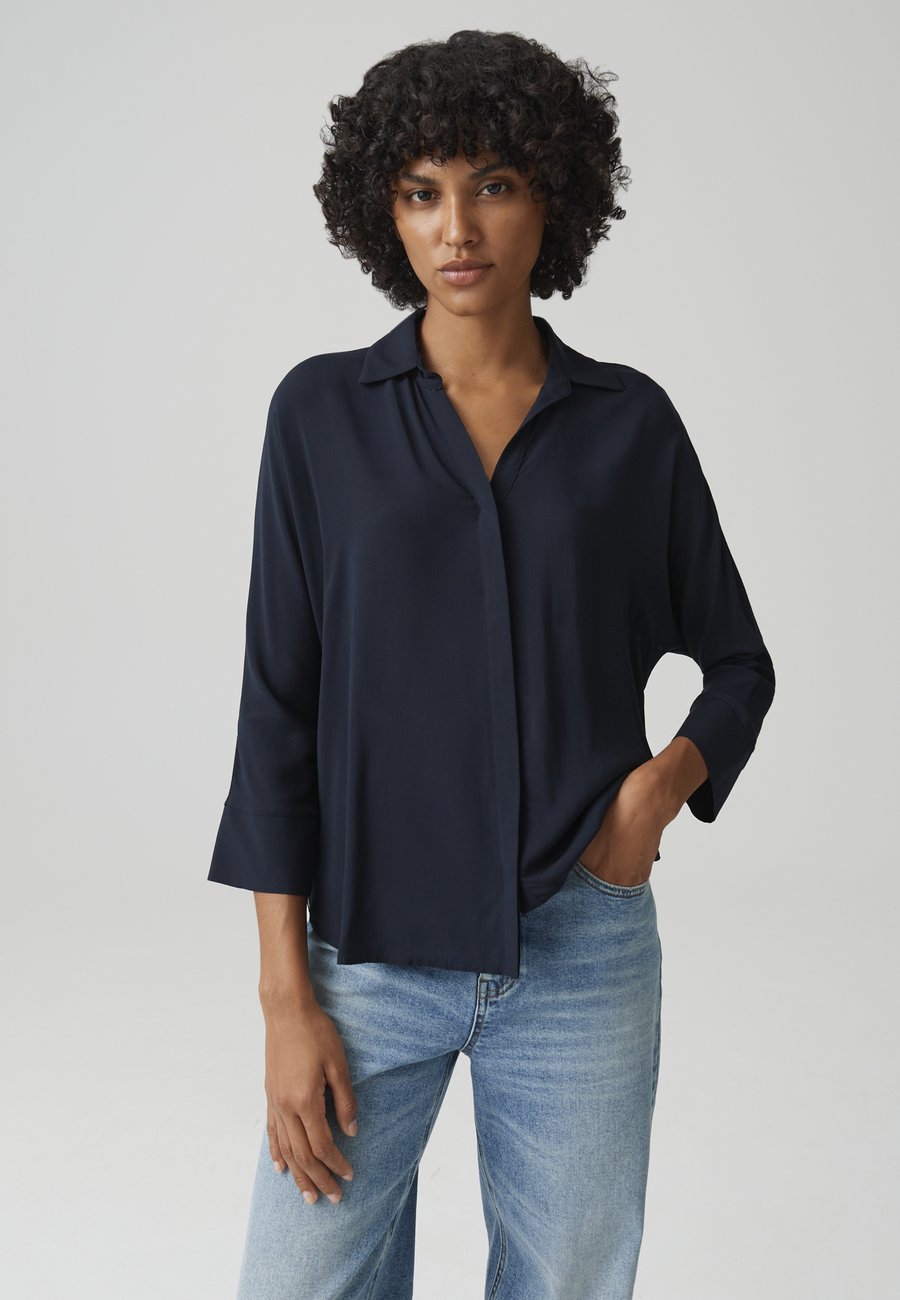 Блуза OPUS Button-down blouse, Coal Blue/Blue
Блуза OPUS Button-down blouse, Coal Blue/Blue