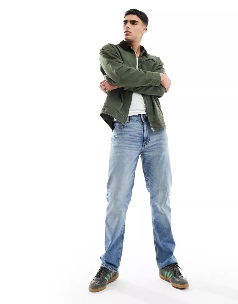 Синие джинсы прямого кроя ASOS
Синие джинсы прямого кроя ASOS