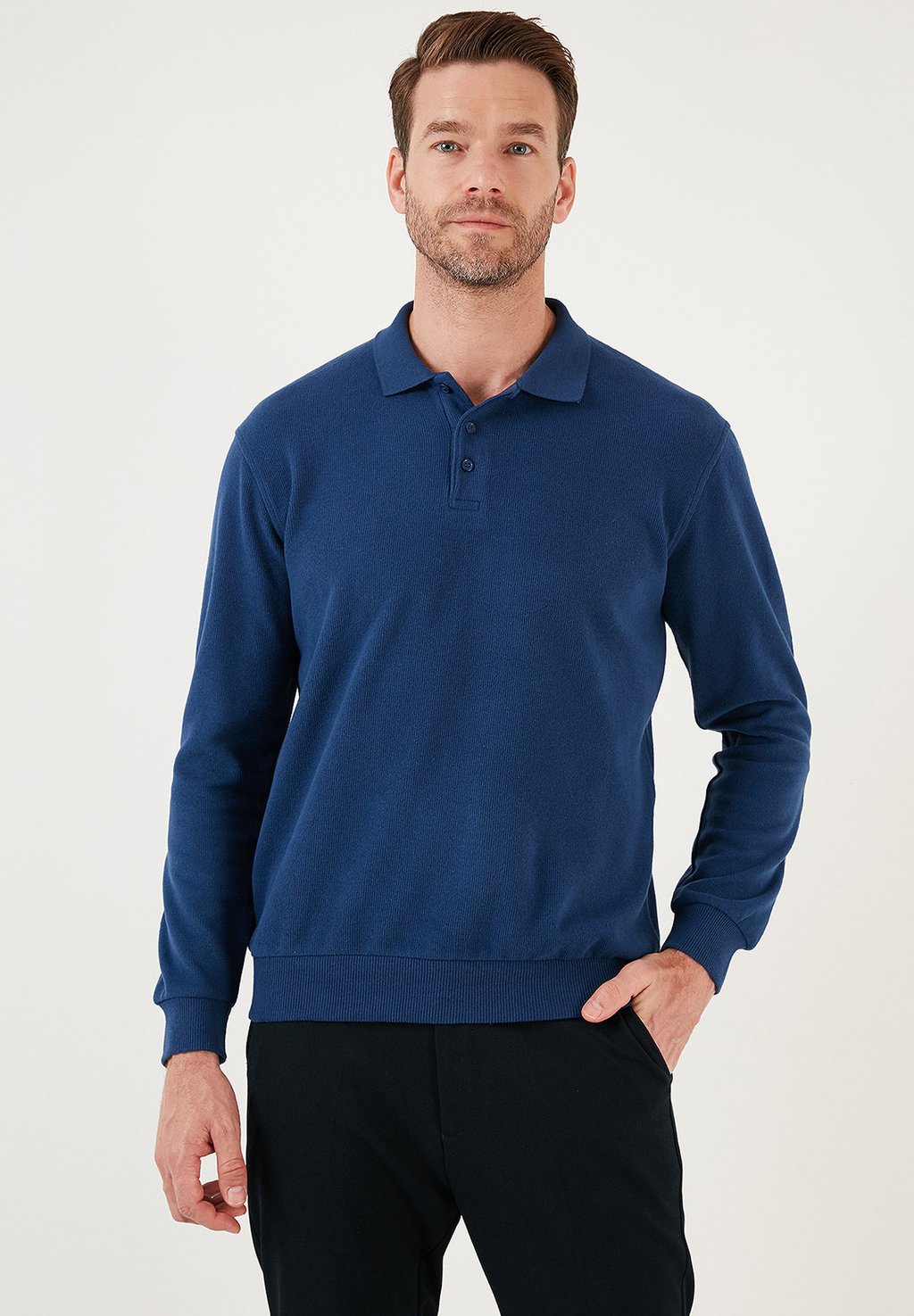 Топ с длинными рукавами REGULAR FIT Buratti, синий
Топ с длинными рукавами REGULAR FIT Buratti, синий