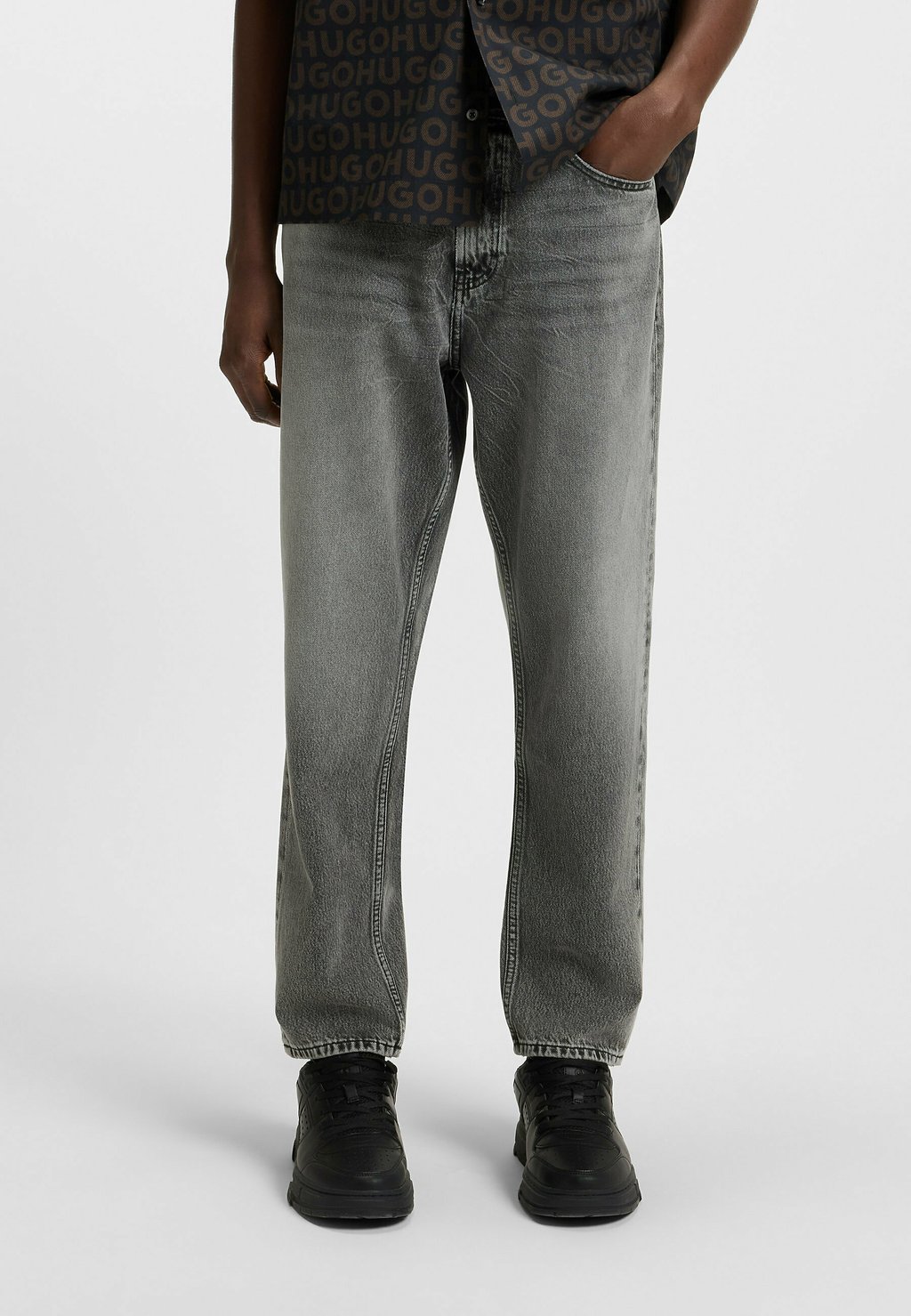 Джинсы прямого кроя HUGO, серый
Джинсы прямого кроя HUGO, серый