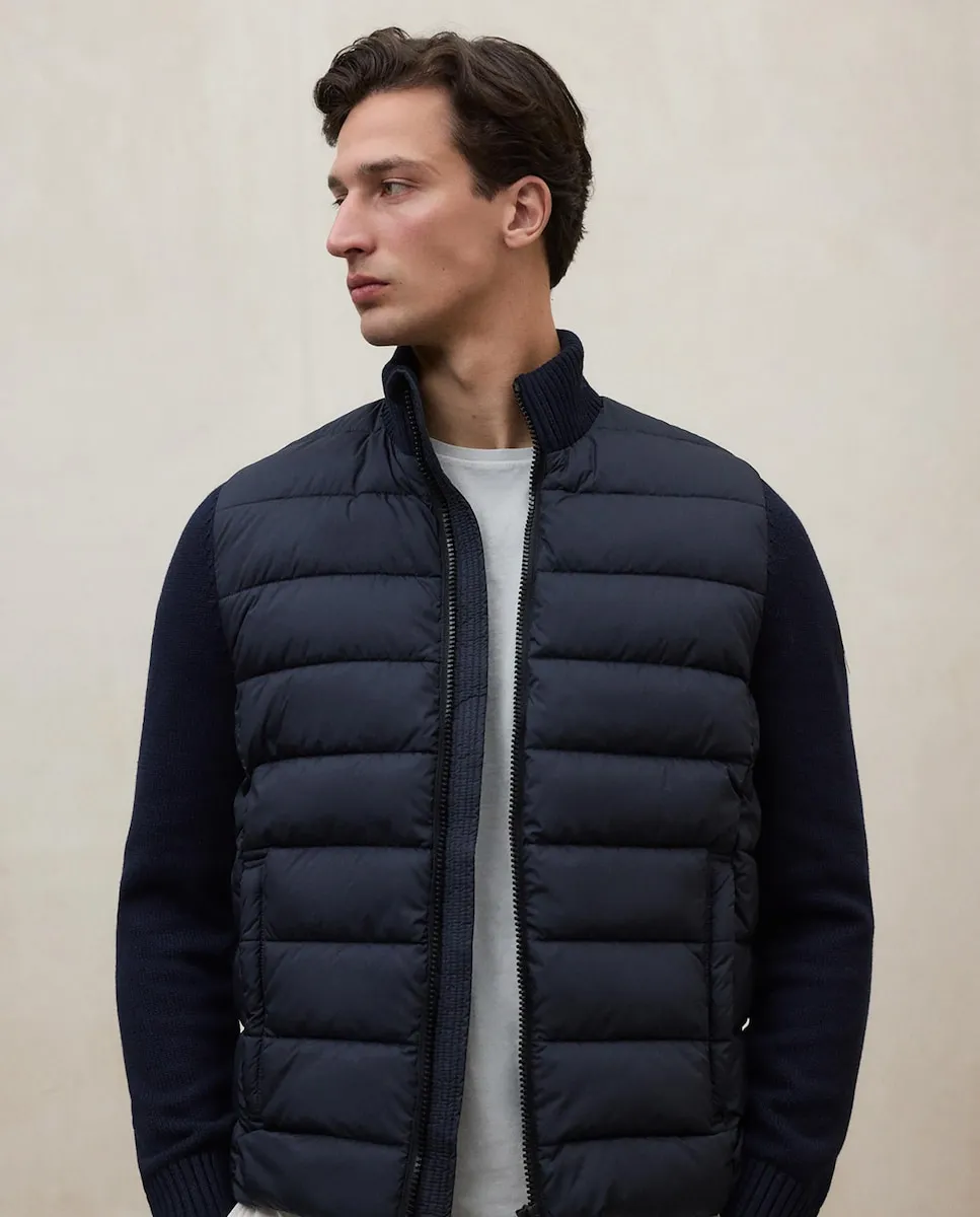 Мужская куртка с боковыми карманами и молнией Ecoalf, темно-синий
Мужская куртка с боковыми карманами и молнией Ecoalf, темно-синий