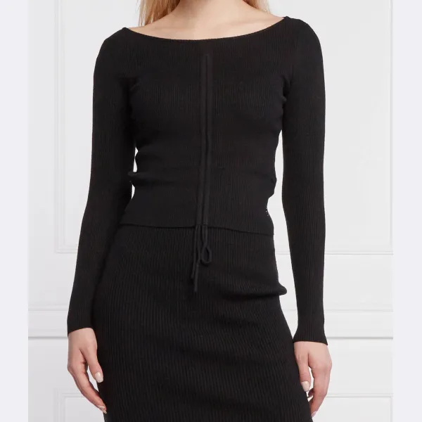 Блузка Шерил узкого кроя Guess, черный
Блузка Шерил узкого кроя Guess, черный