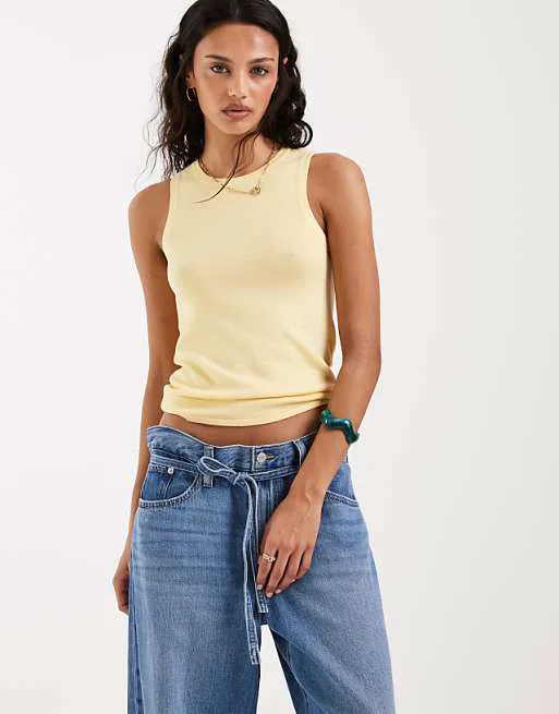 Вязаный топ-майка JJXX сливочно-желтого цвета
Вязаный топ-майка JJXX сливочно-желтого цвета