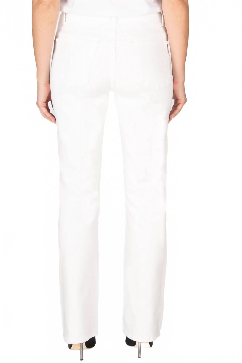 Джинсы Lily с высокой посадкой в оптическом белом FIDELITY
Джинсы Lily с высокой посадкой в оптическом белом FIDELITY