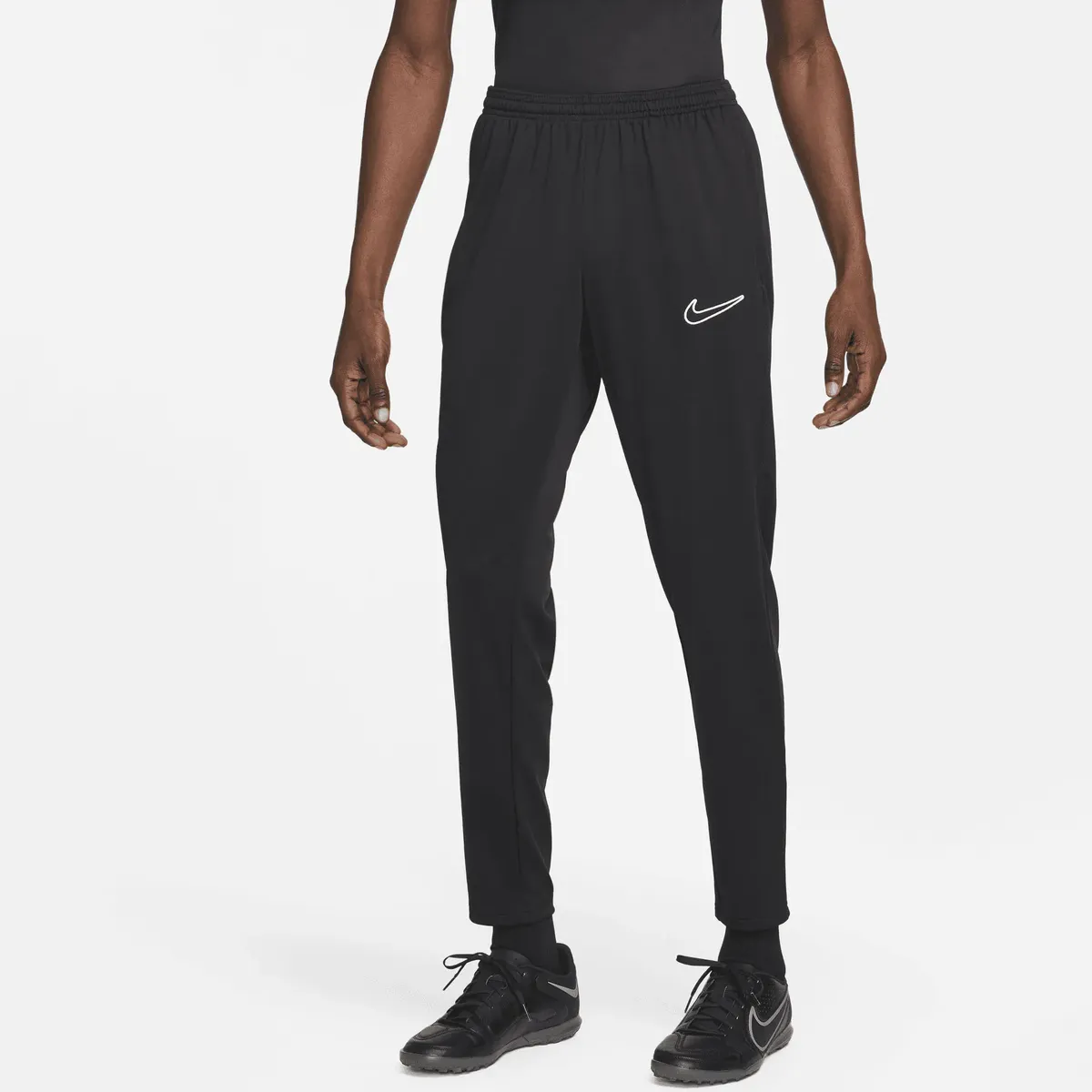 Тренировочные брюки Nike "Мужские футбольные брюки на молнии Dri-FIT Academy", цвет Black/Black/Black/White
Тренировочные брюки Nike "Мужские футбольные брюки на молнии Dri-FIT Academy", цвет Black/Black/Black/White