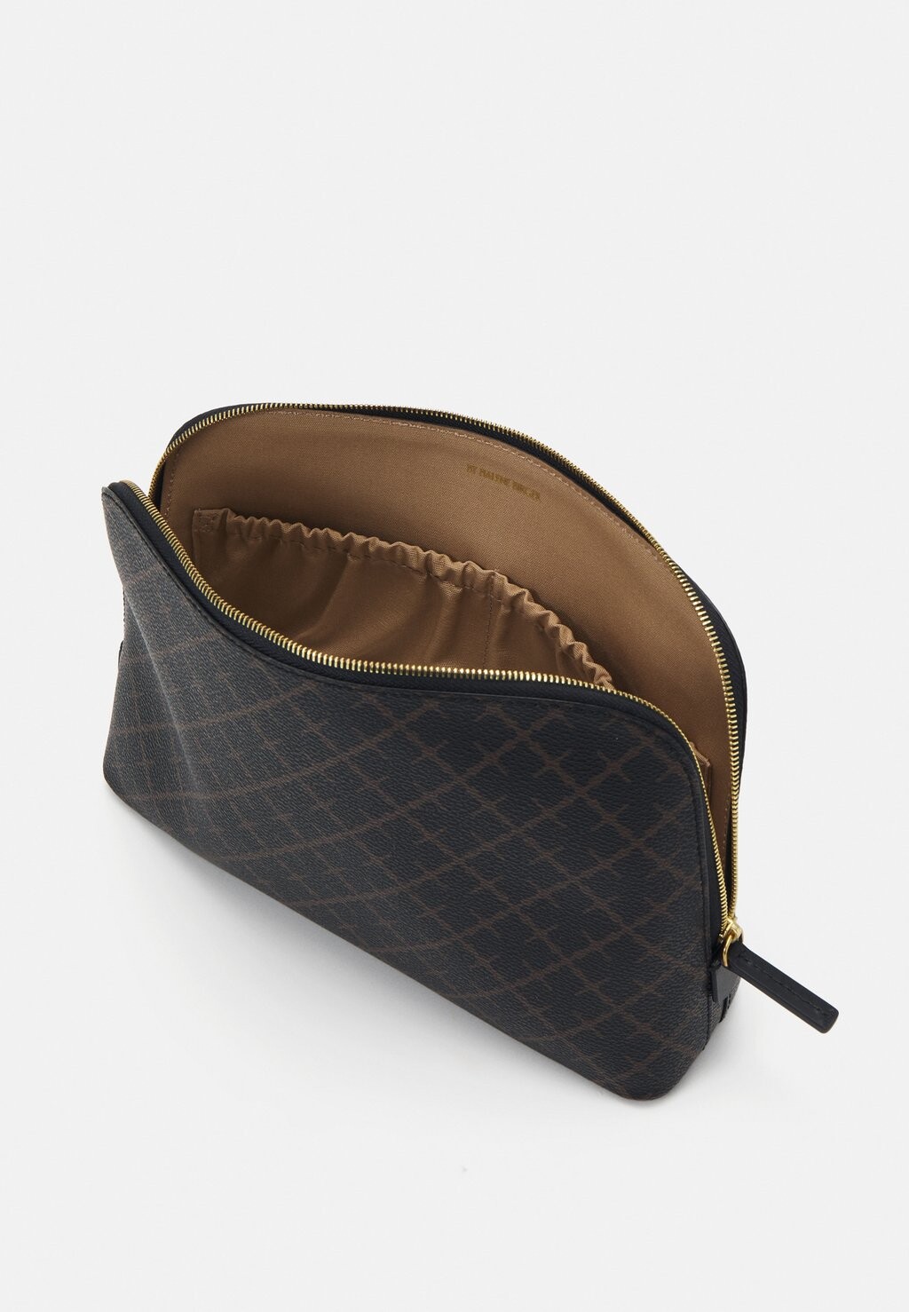 Косметичка BAE MEDIUM By Malene Birger, темно-коричневый
Косметичка BAE MEDIUM By Malene Birger, темно-коричневый