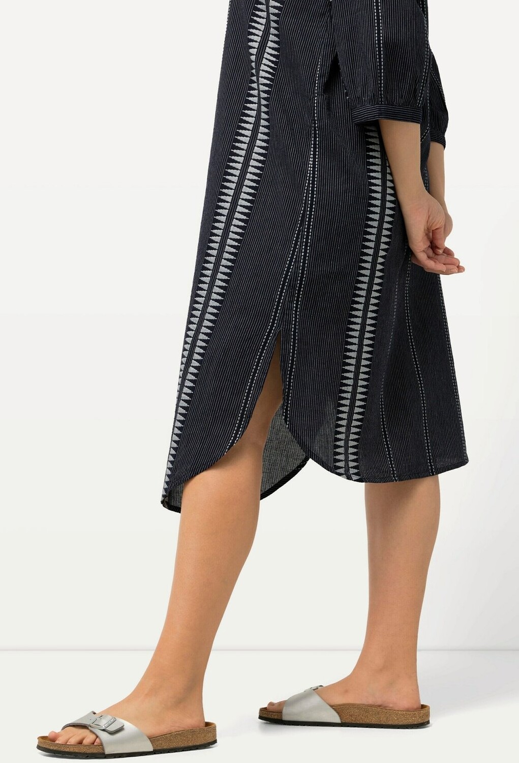 Повседневное платье KAFTAN Ulla Popken, темно-синий
Повседневное платье KAFTAN Ulla Popken, темно-синий