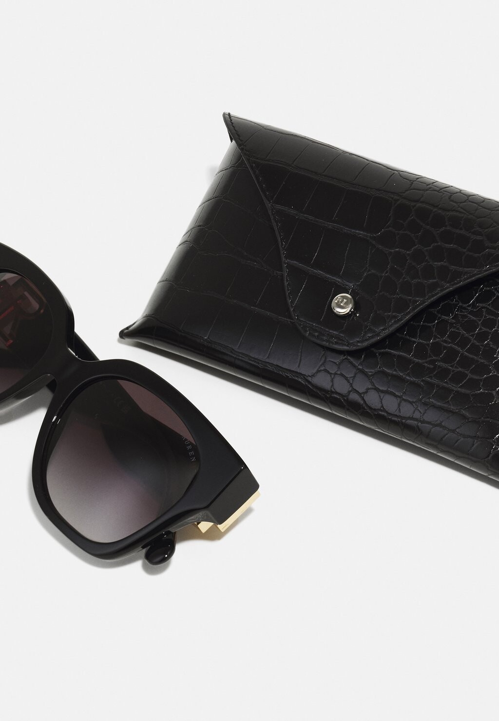 Солнцезащитные очки Ralph Lauren, черный
Солнцезащитные очки Ralph Lauren, черный