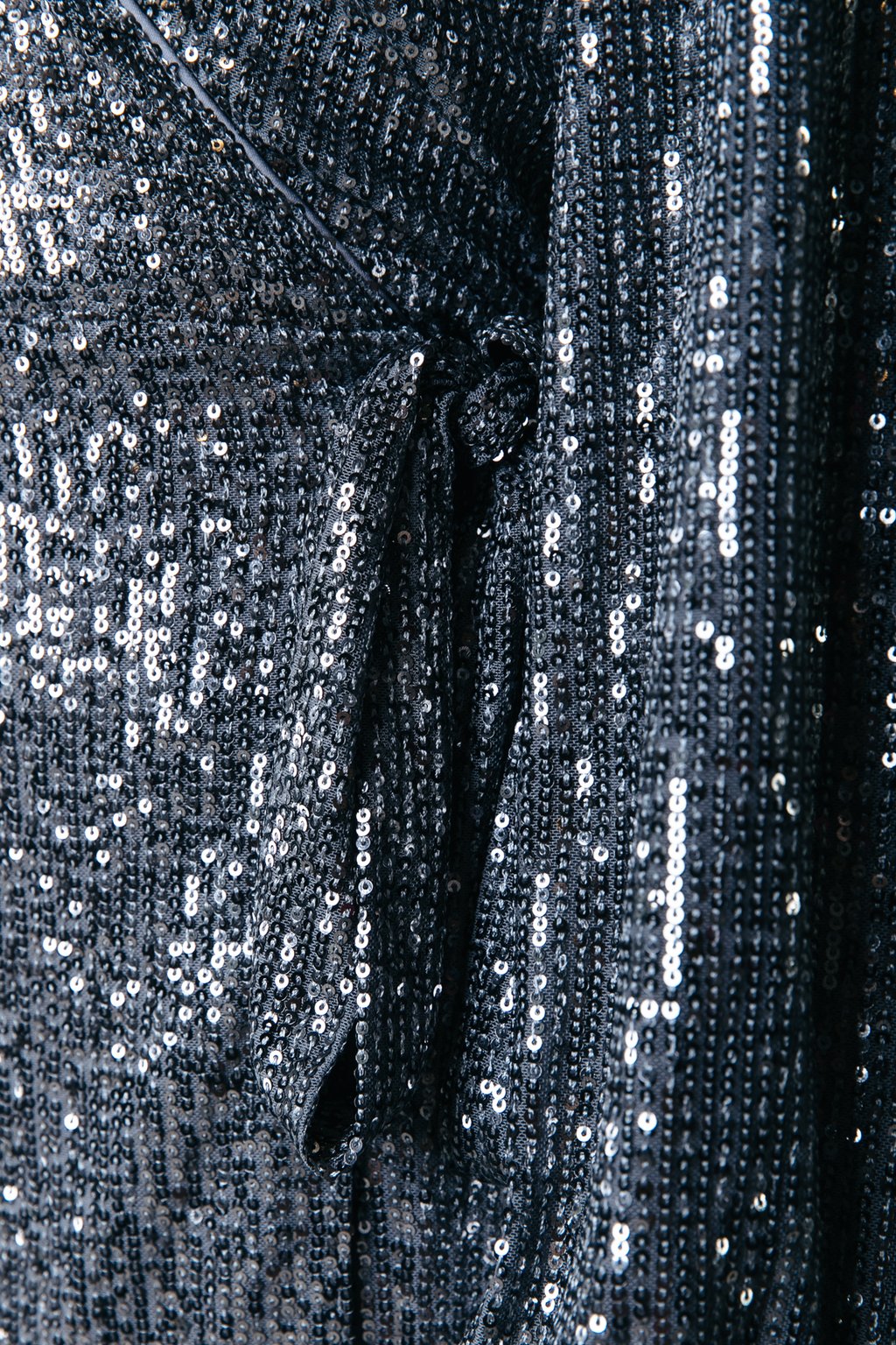 Коктейльное платье / Вечернее платье XITA SEQUINS REAL WRAP DRESS Colourful Rebel, серебристый
Коктейльное платье / Вечернее платье XITA SEQUINS REAL WRAP DRESS Colourful Rebel, серебристый