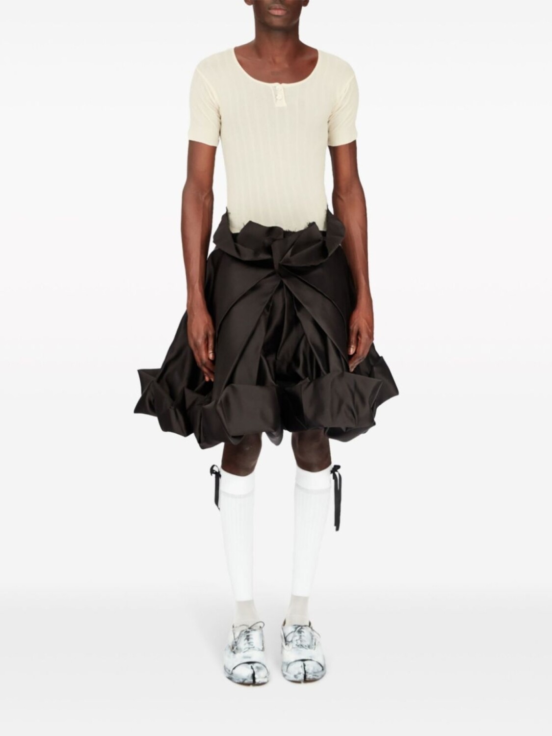 Футболка на пуговицах Maison Margiela, бежевый
Футболка на пуговицах Maison Margiela, бежевый