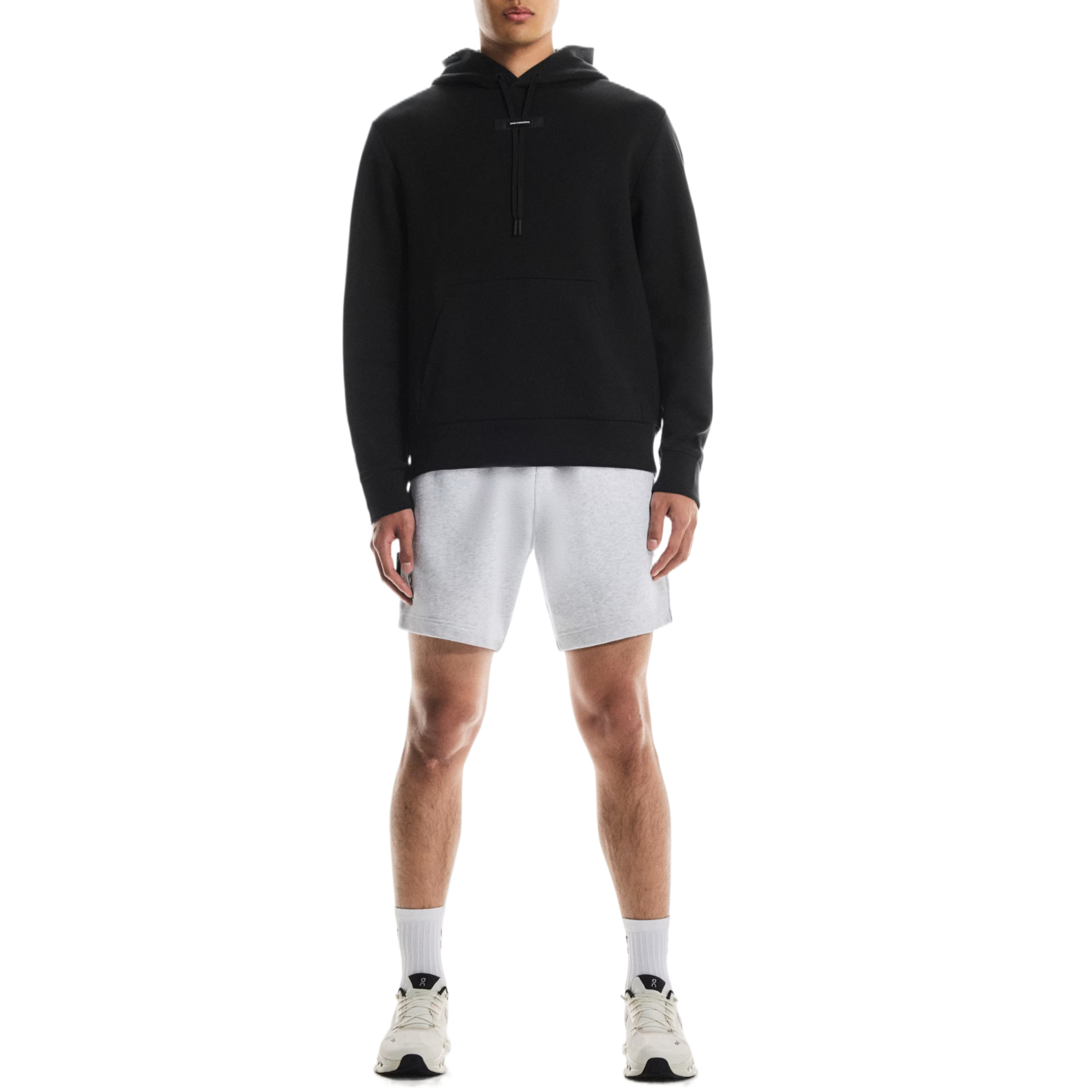 On Свитшот мужской черный
On Свитшот мужской черный