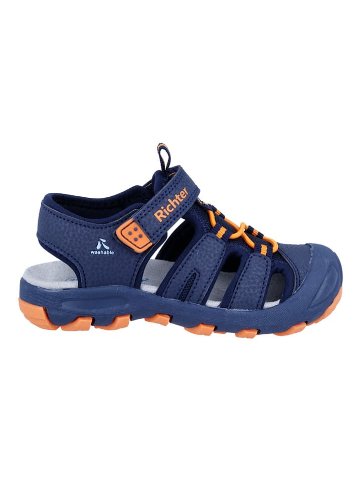 Richter Shoes Полусандалии "Bumper" темно-синего цвета
Richter Shoes Полусандалии "Bumper" темно-синего цвета